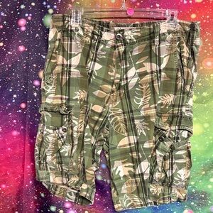 Plugg Green and Tan Tropical Cargo Shorts